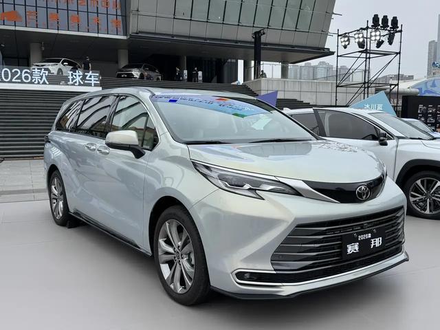 3四大神车集体开挂合资车卷王诞生！澳门新葡京入口广汽丰田杀疯了！92(图3)