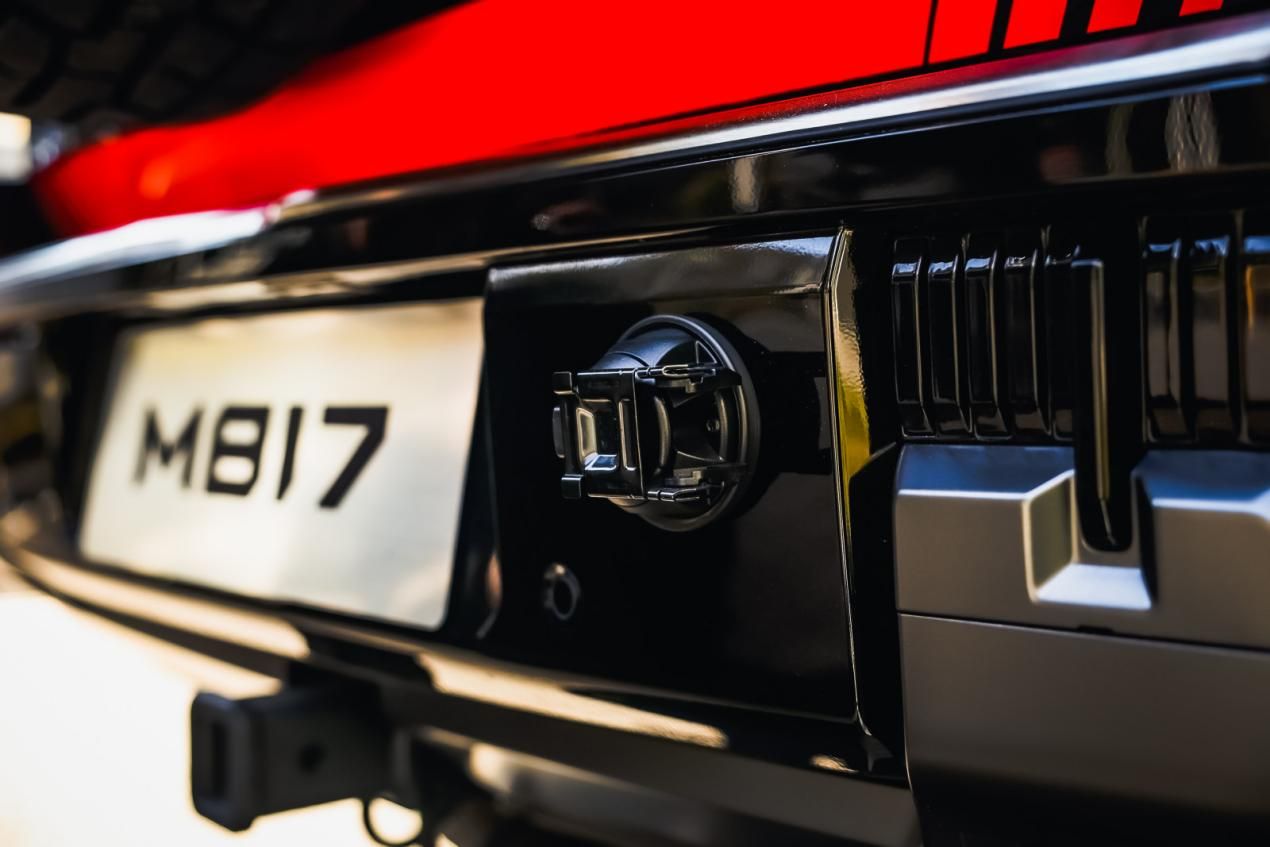 Hero版原厂改装野出你的专属范儿澳门新葡京拒绝汽配风！猛士M817(图1)